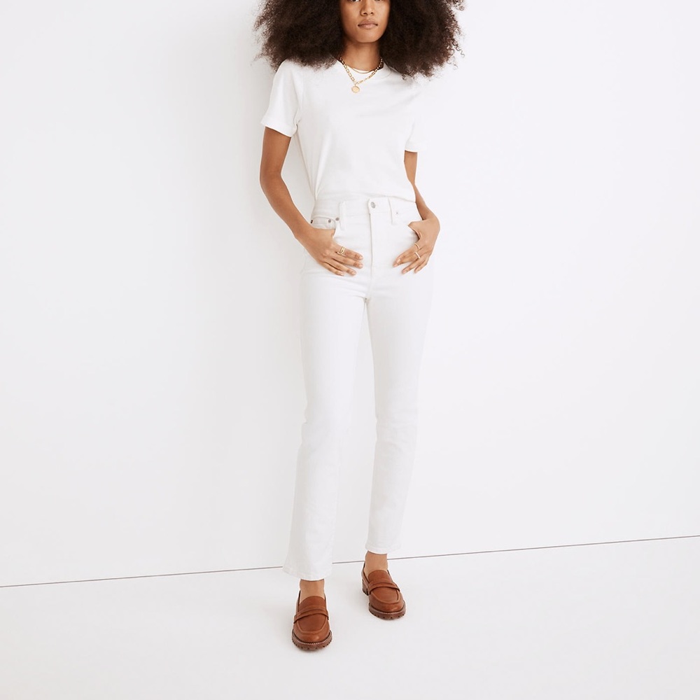 Brand New!! ❤️‍🔥 Madewell The High-Rise Perfect Vintage Jean in Tile White.